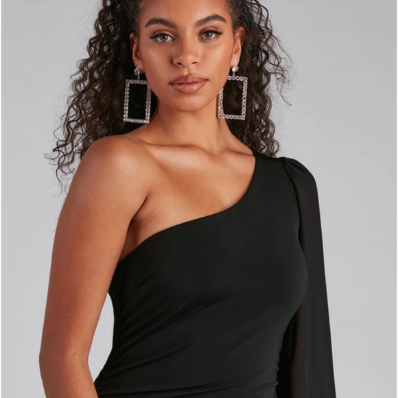 Medium One Shoulder Mini Dress New with tags - Picture 2 of 4